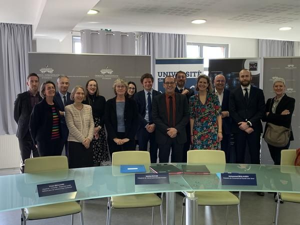 Le tribunal administratif d’Amiens et l’université de Picardie Jules Verne